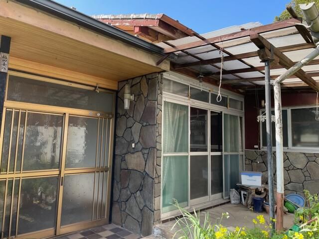 4SLDK Detached House for Sale in Kitakyushu's Wakamatsu Ward - Image 1