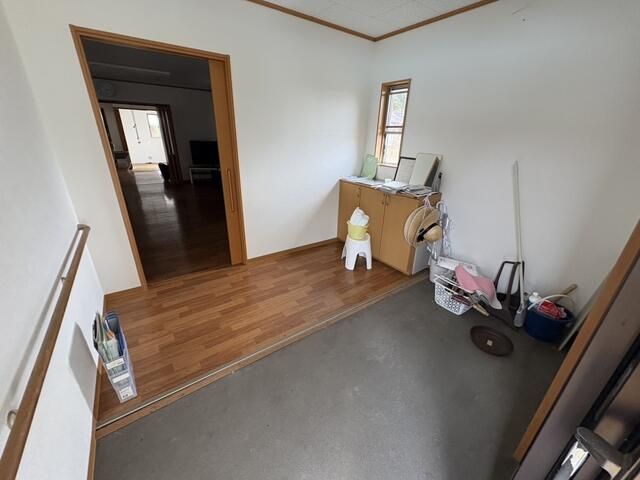 Former Day Service Facility for Sale in Kitakyushu Moji Ward - Thumbnail 3