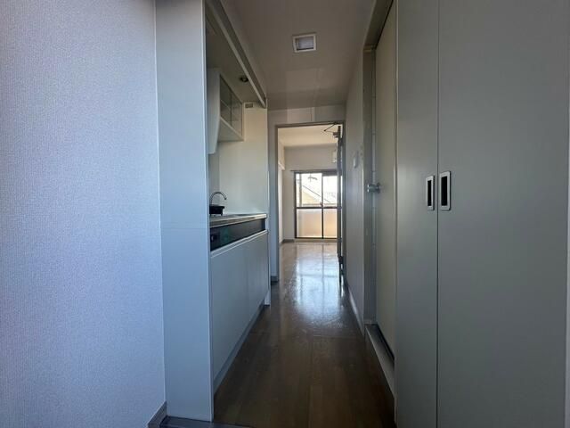 La Résidence de Saint-Ours 1K Apartment for Sale in Kitakyushu - Thumbnail 2