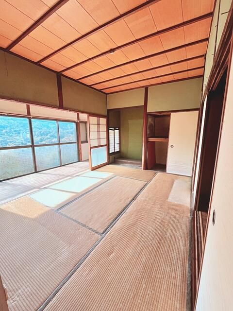 1968 4DK House in Kitakyushu, 59.99 sqm on 181.88 sqm Land - Thumbnail 2