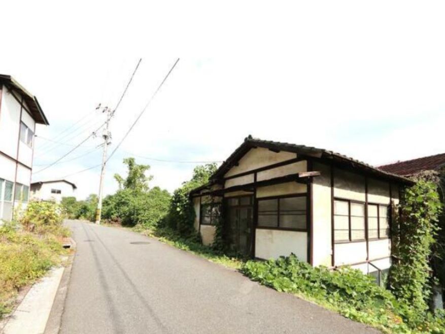 Land for Sale in Fukuyama City, Senda-cho - 609.36 sqm - Thumbnail 3