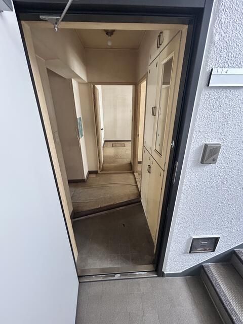 3SLDK Apartment for Sale in Kitakyushu's Kokurakita Ward - Thumbnail 3