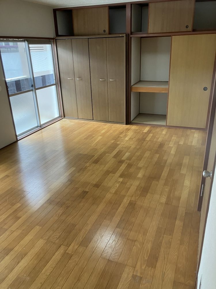 Spacious 2DK Apartment in Nagasaki's Yayoi-ga-oka Mansion Near Sofukuji - Thumbnail 3