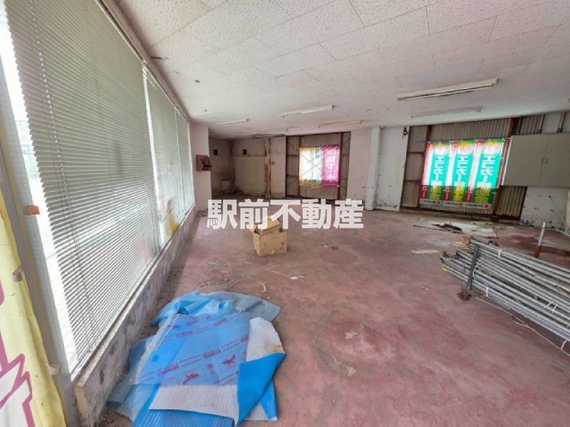 Former Shop & Warehouse for Sale in Ōkawa, Fukuoka - Thumbnail 2