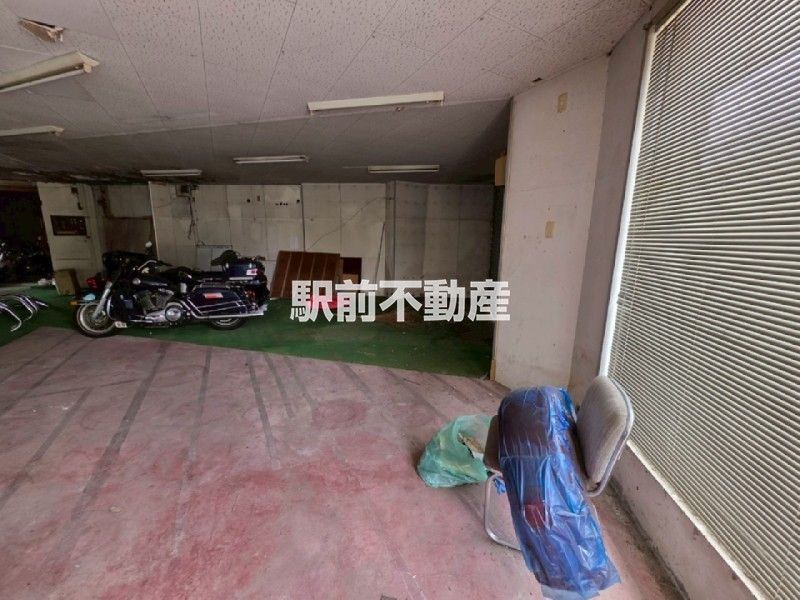 Former Shop & Warehouse for Sale in Ōkawa, Fukuoka - Thumbnail 4