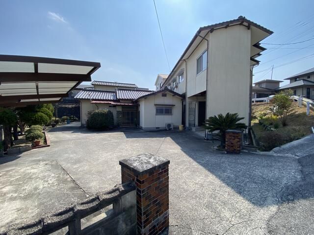 610 sqm Land with Building for Sale in Iizuka, Fukuoka - Thumbnail 2