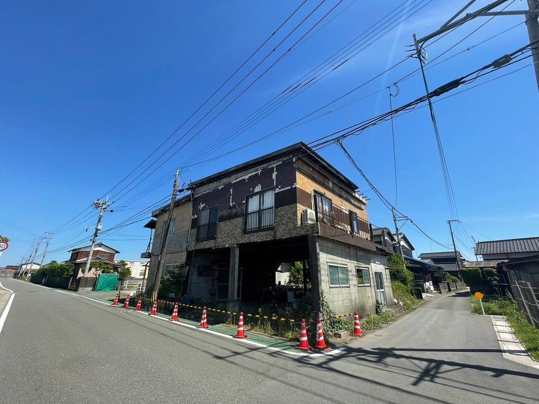 Land for Sale in Kurume, Fukuoka - 235.9㎡ Corner Plot - Thumbnail 2