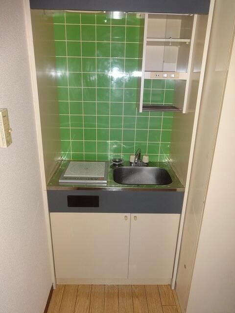White Palace Kitakyudai-mae 715 Apartment for Rent in Kitakyushu - Thumbnail 2