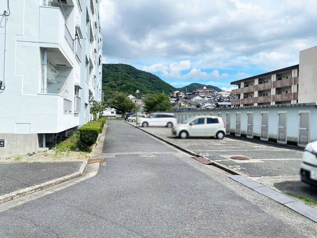 3DK Apartment in Yahatanishi, Kitakyushu - 3M Yen - Thumbnail 3