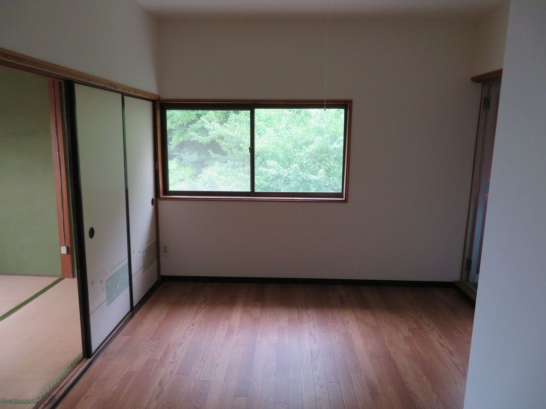 Motoshiro Apartment 22: 3DK Rental in Kitakyushu - Thumbnail 2