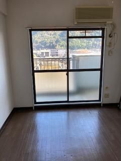 White Palace Yamaguchi 403 Rental Apartment in Yamaguchi City - Thumbnail 2