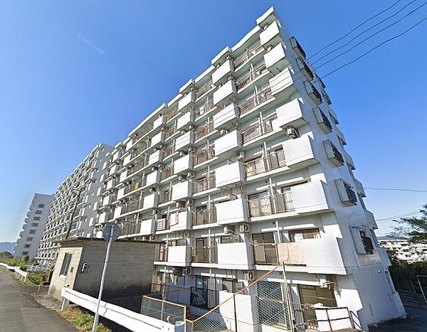 White Palace Yamaguchi 403 Rental Apartment in Yamaguchi City - Image 1