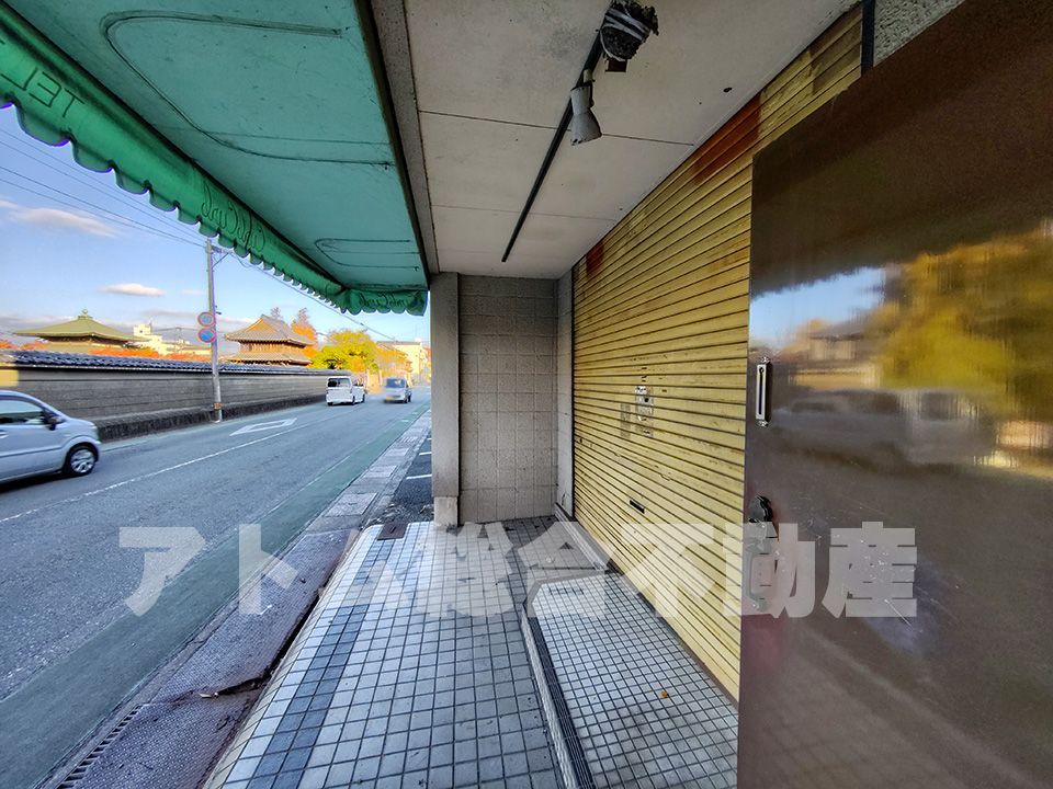 Shop with Home for Sale in Yanagawa, Fukuoka - 4-Story Building - Thumbnail 2