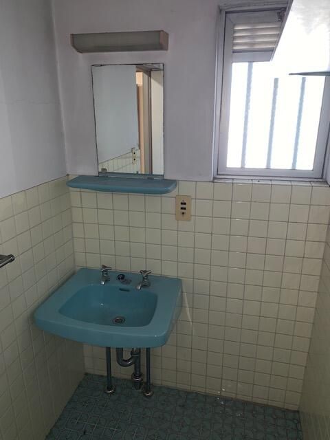 Million Corpos Takano-su 203: 3DK Apartment Near Ano Station, Kitakyushu - Thumbnail 4