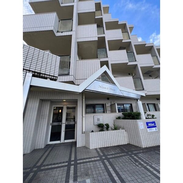 1K Apartment for Rent near Suizenji Station, Kumamoto - Image 1