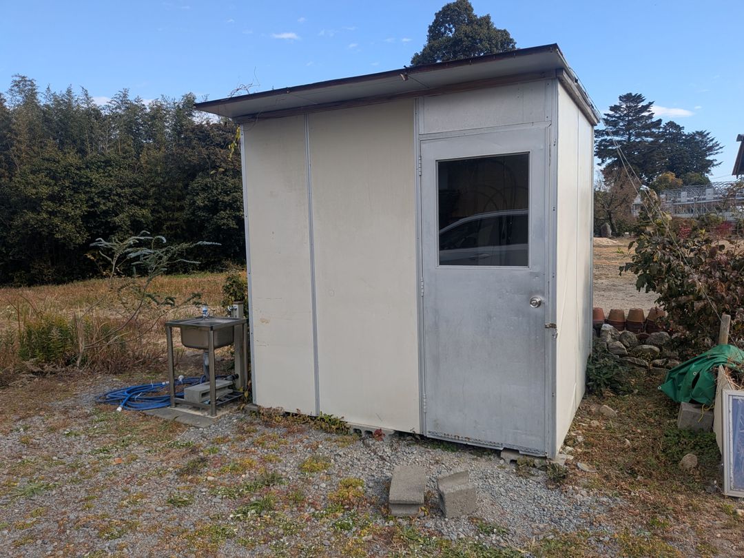 2LDK Wooden House with Warehouse in Kurume's Tanushimaru - Image 1