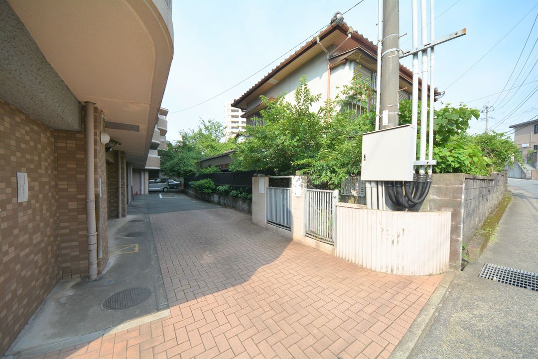 1K Investment Apartment for Sale in Dazaifu, Fukuoka - 15.23% Yield - Thumbnail 3