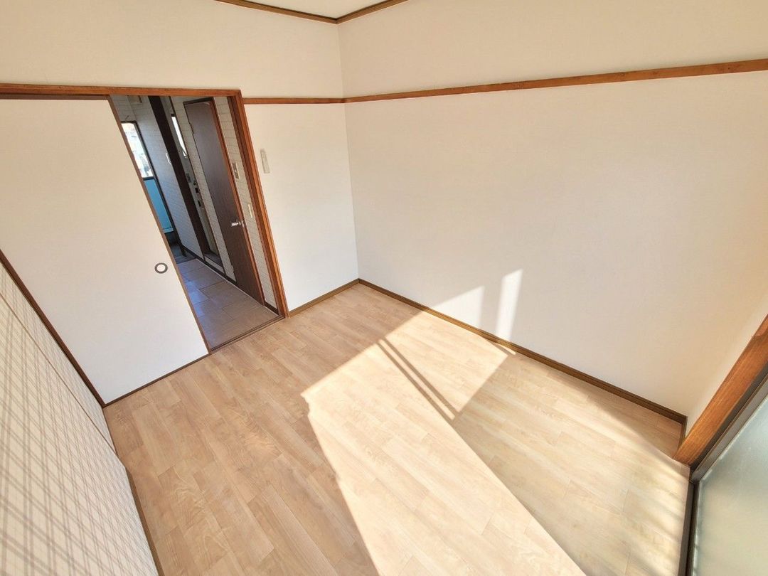 Asazuma Sun Heights 202 Rental Apartment in Kurume, Fukuoka - Thumbnail 3