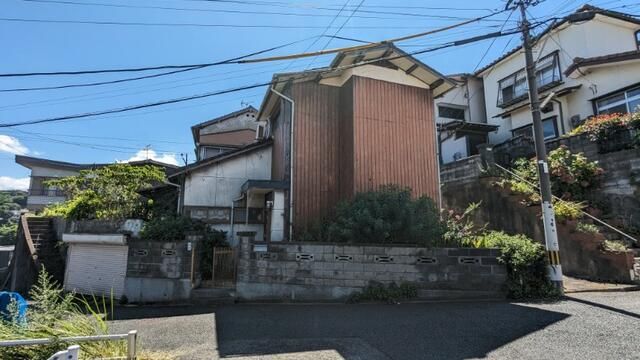 5K Fixer-Upper House for Sale in Kitakyushu, Fukuoka - Thumbnail 2