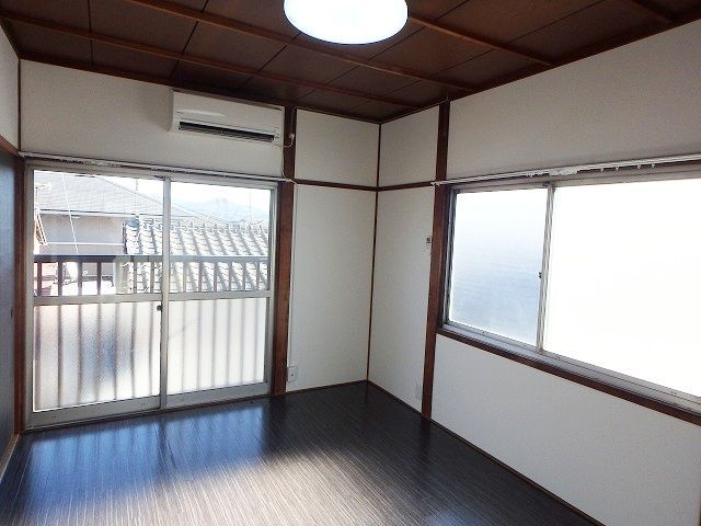 Solaré Kushihara Apartment Building for Sale in Kurume, Fukuoka - Thumbnail 2