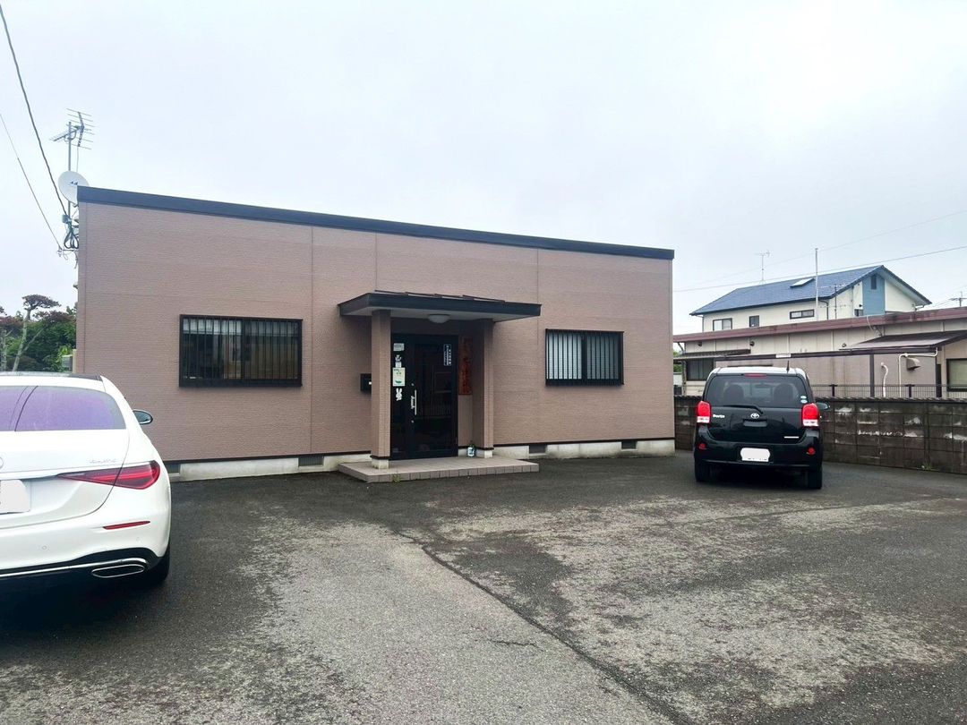Office Building for Sale in Nogata, Fukuoka - 50 sqm on 375 sqm Land - Thumbnail 3