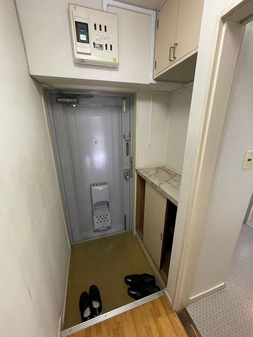 3DK Apartment in Kitakyushu, Fukuoka - ¥2.98M - Thumbnail 2