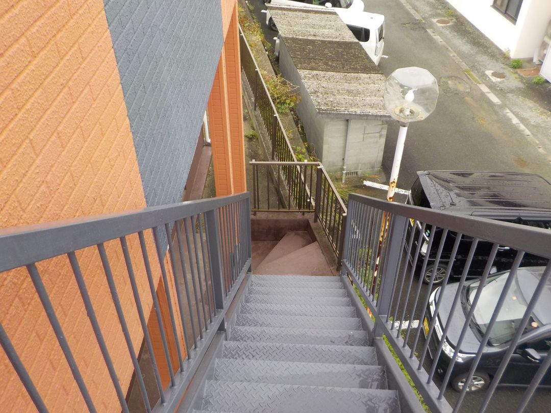 Anen Ko-po Apartment Building for Sale in Hirokawa, Fukuoka - Thumbnail 2