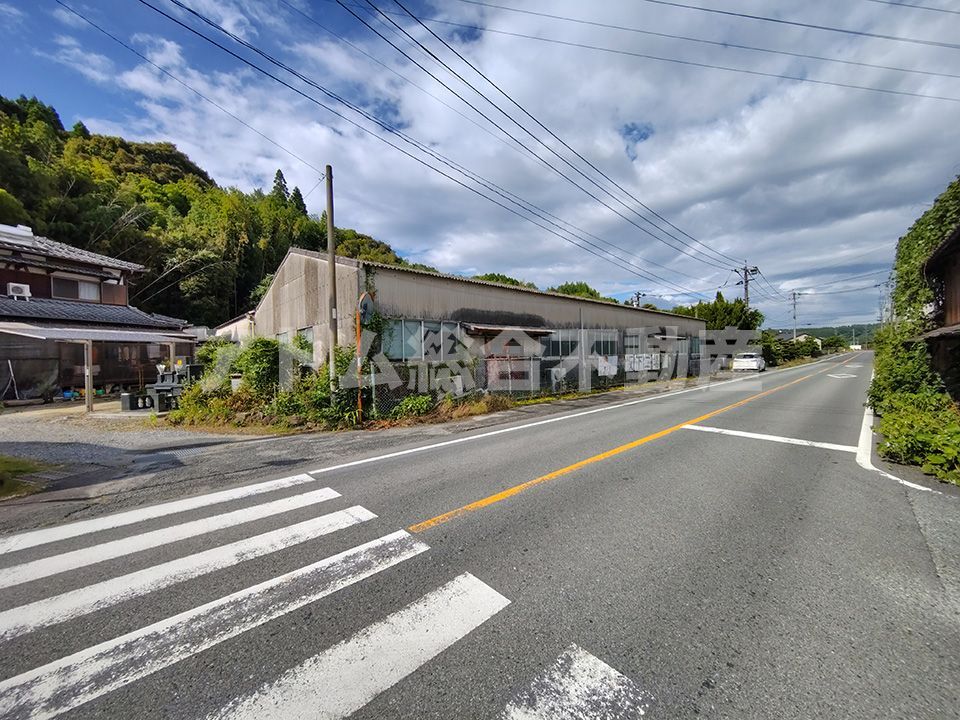 Factory for Sale in Minamimaki, Kumamoto | 1819.6㎡ Land - Thumbnail 3