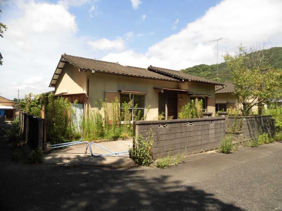 1980 3DK Corner Lot House in Tagawa, Fukuoka - 68.74 Tsubo Land - Thumbnail 4