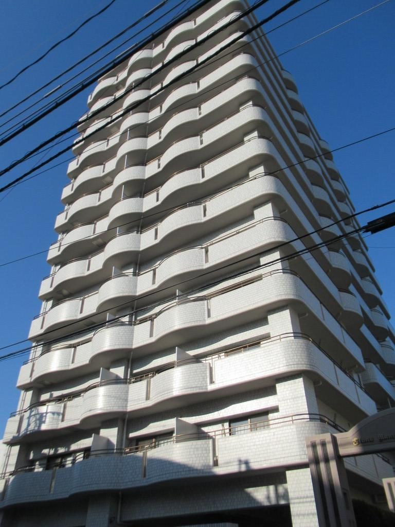 Oriental Asahigaoka Apartment for Sale in Kitakyushu - Thumbnail 4