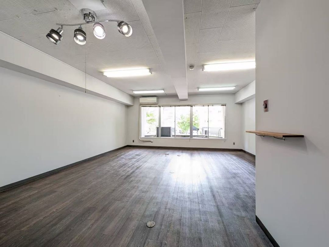 Office for Sale in Hakata, Fukuoka - 30.43 sqm Near Congress Hall - Thumbnail 4