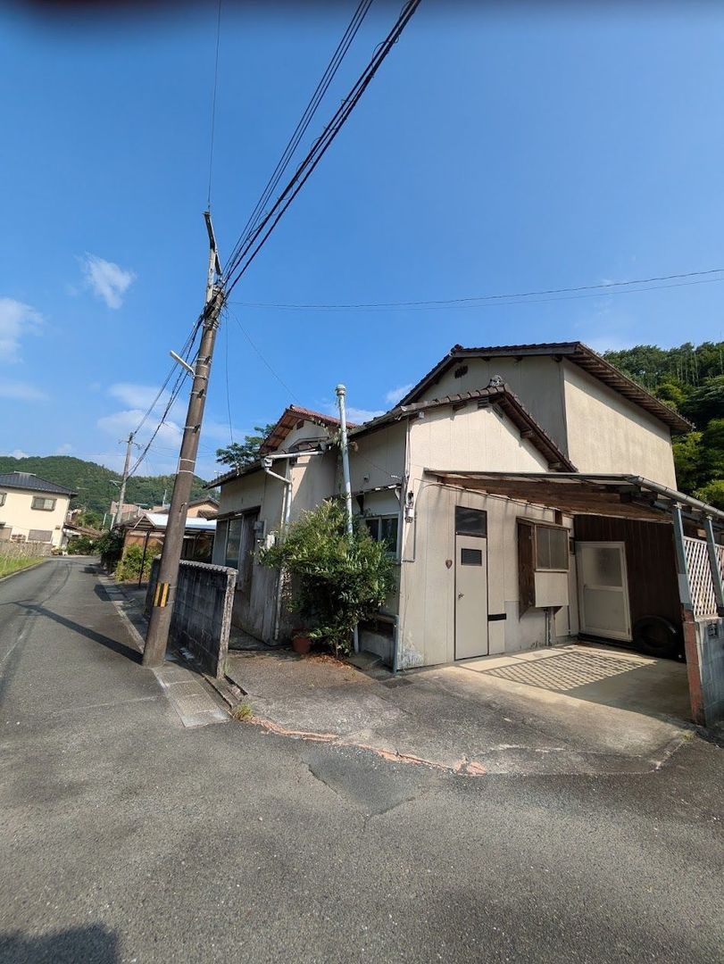 1970 Wooden House in Kama City, Fukuoka - 4SLK, 113.75 sqm Land - Thumbnail 2