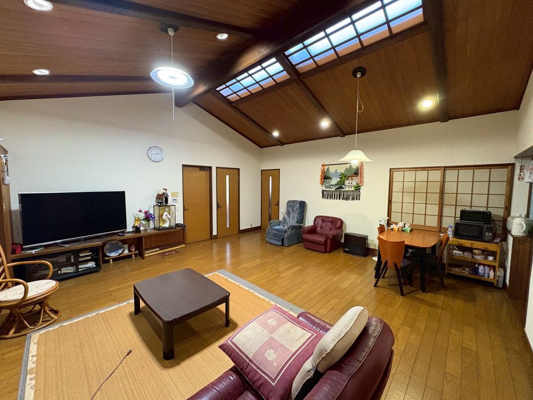 Villa for Sale in Yame City, Fukuoka - 100 Tsubo Land - Thumbnail 4