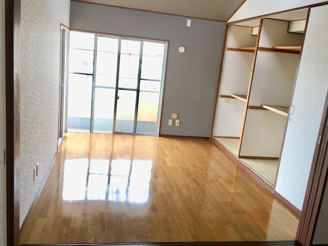 Laforet Kashinomori A305 3DK Apartment for Sale in Iizuka - Thumbnail 3