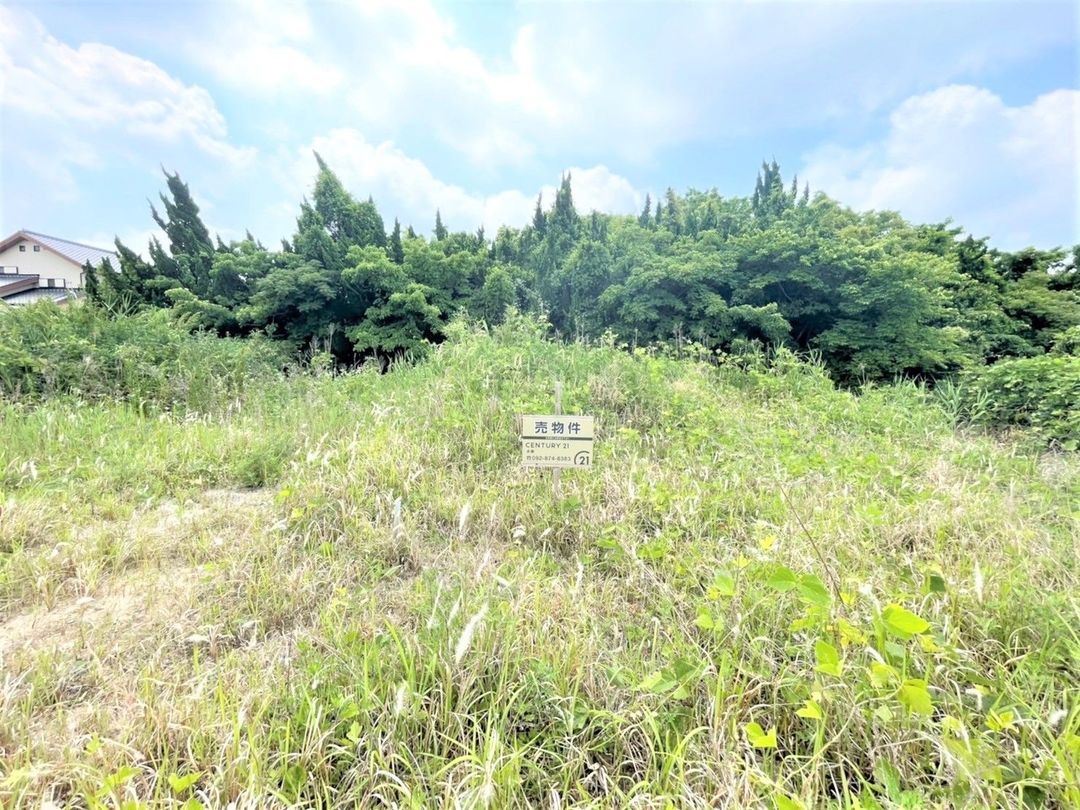 Itoshima City Land for Sale: Storage or Garden Plot, No Construction - Thumbnail 3