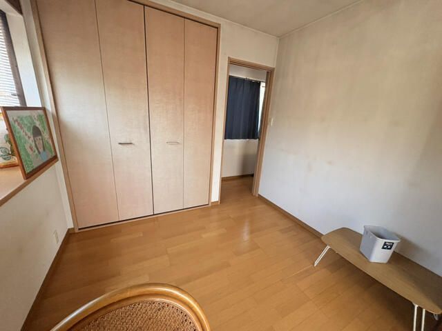 3LDK Wooden House in Quiet Moji Ward, Kitakyushu for 2.5M Yen - Thumbnail 3