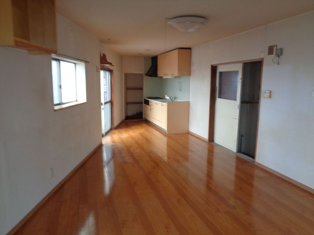 Income-Generating Shop with House in Hirokawa, Fukuoka for Sale - Thumbnail 3