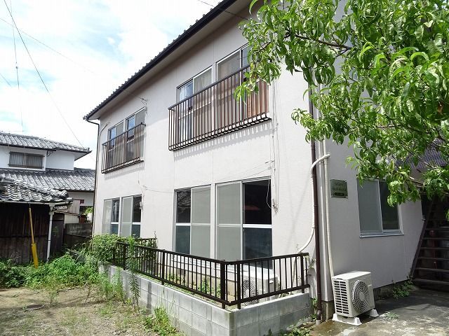 4-Unit 2K Apartment Building for Sale Near Kushihara Station, Kurume - Thumbnail 2