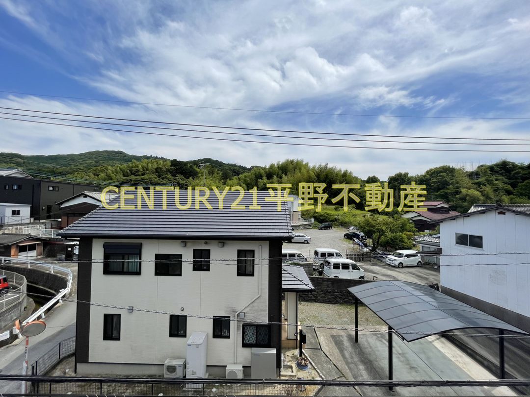Pet-Friendly 1K Apartment for Rent in Kurume, Fukuoka - Image 1