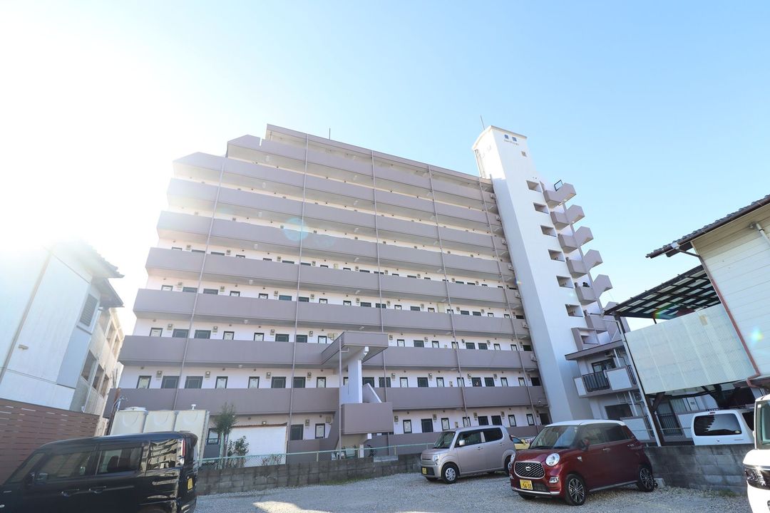 Toyokuni Sky Mansion Studio for Rent in Kurume, Fukuoka - Thumbnail 2