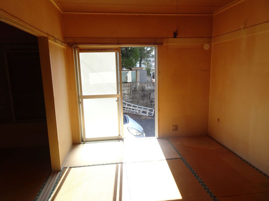Fujita Heights Apartment Building for Sale in Omuta, Fukuoka - Thumbnail 4