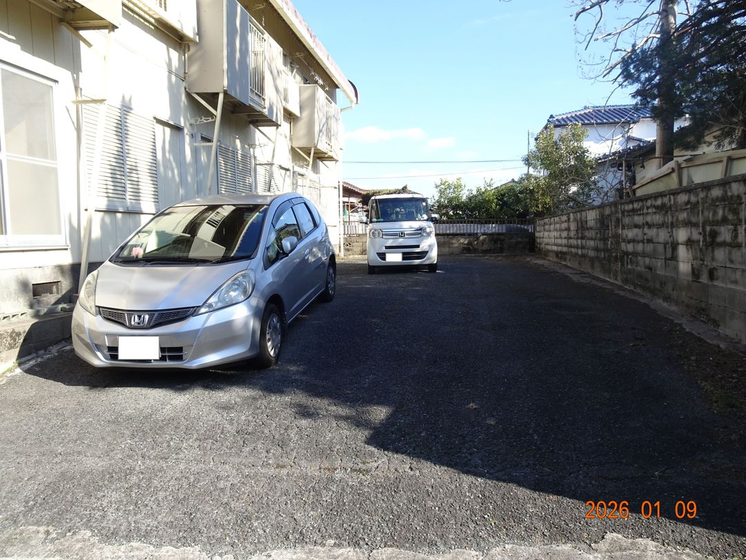 Fujita Heights Apartment Building for Sale in Omuta, Fukuoka - Thumbnail 2