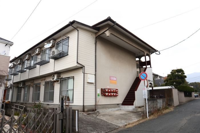 1K Apartment for Rent in Matsukadai, Fukuoka - 26 sqm - Image 1