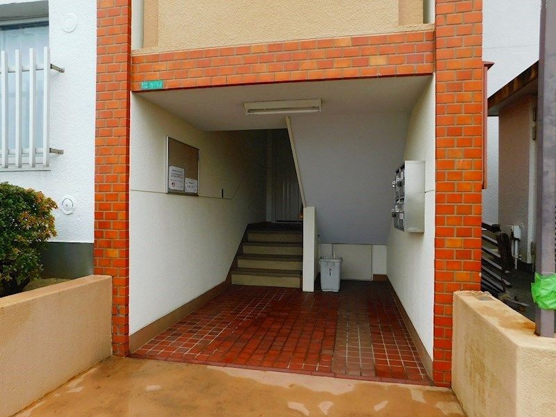 3LDK Apartment for Sale in Kitakyushu's Tobata Ward - Thumbnail 3