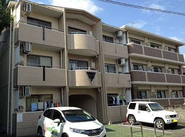 1K Apartment for Rent in Nagasaki City, Nagasaki Prefecture - Image 1