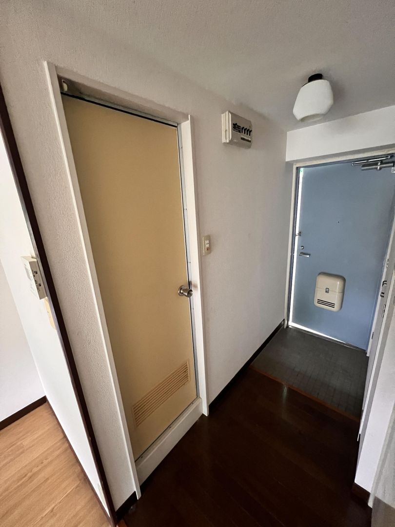 White Palace Yamaguchi II Studio Apartment for Sale in Yamaguchi - Thumbnail 2
