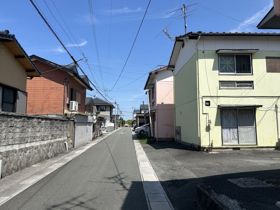 Shonaiso B&C Apartment Building for Sale in Iizuka, Fukuoka - Thumbnail 4