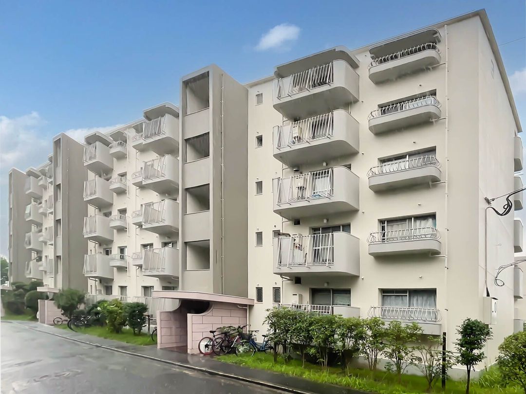 Investment Apartment in Fukuoka with 6.06% Yield Near Ijiri Station - Thumbnail 2