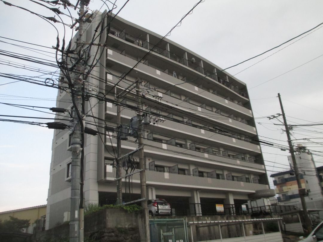 Domi Espoir Kurume III: Affordable Apartment Near University - Thumbnail 2