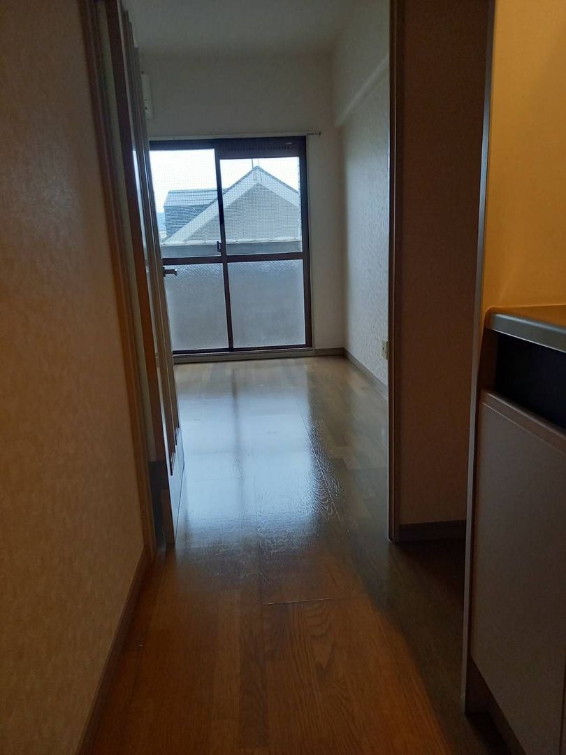 La Résidence de Saint-Ours 308 Rental Apartment in Kitakyushu - Thumbnail 3